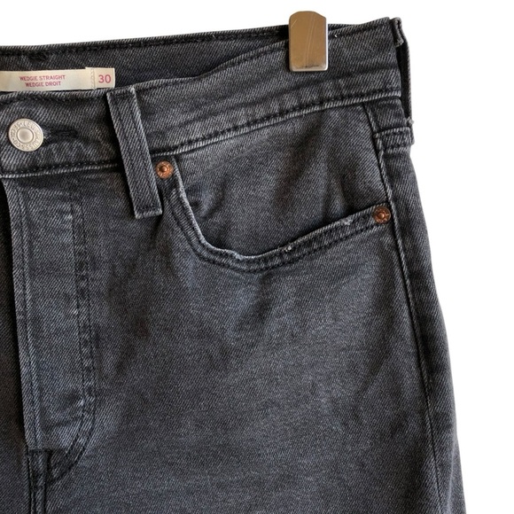 Levi’s Wedgie Straight Black Distressed Jeans Size 30 - Picture 10 of 16